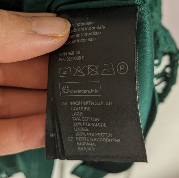 H&M Divided Lace Fit and Flare Skater Dark Green Dress size 4 - Picture 7 of 8